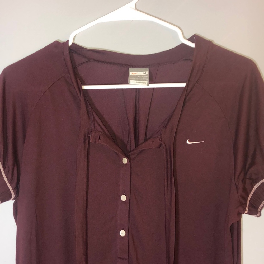 vintage Y2K nikes tee - Picture 2 of 6